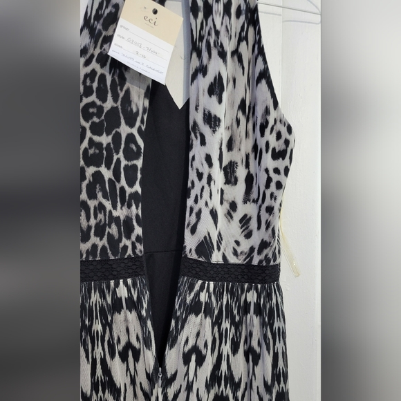 NEW Women's ECI Dress Size 2-3 - Picture 2 of 5